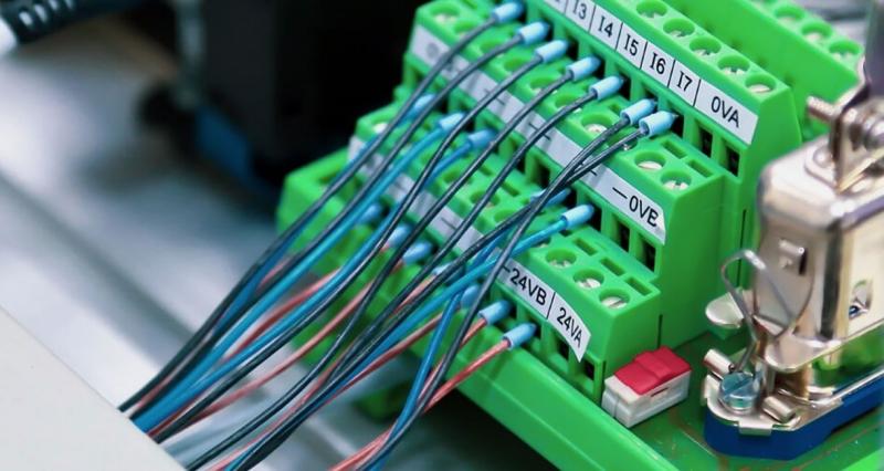 PCB 端子台に関する簡単な説明